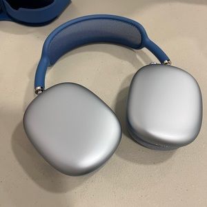 Airpods Max